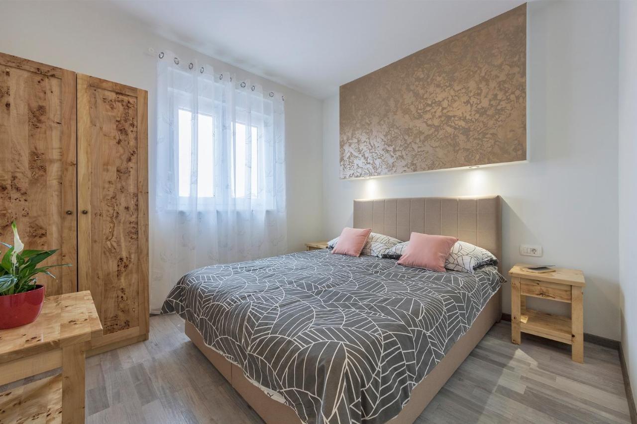 2 Bedroom Apartment Peroj Fažana Dış mekan fotoğraf