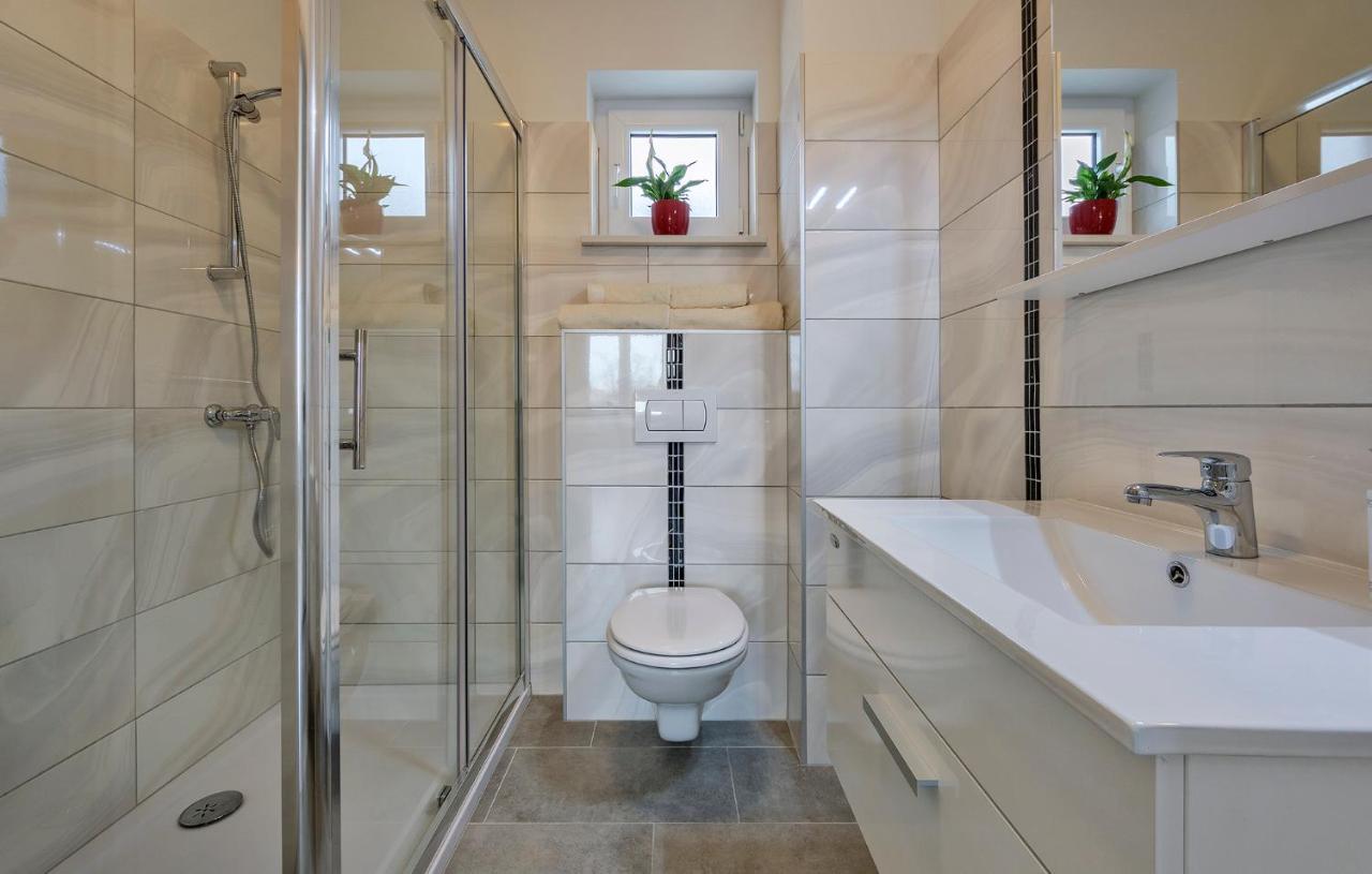 2 Bedroom Apartment Peroj Fažana Dış mekan fotoğraf